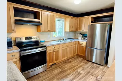 1260 SE Carl Pickle Drive Spc#80, Port Orchard, WA 98366 - Photo 7