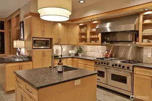 8045 Possession Rd, Clinton, WA 98236 - Photo 11