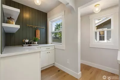 3221 36th Avenue S, Seattle, WA 98144 - Photo 5