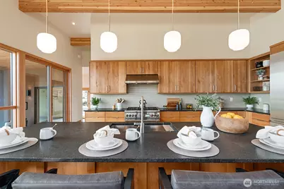 671 Ravens Home Lane, Malaga, WA 98828 - Photo 7