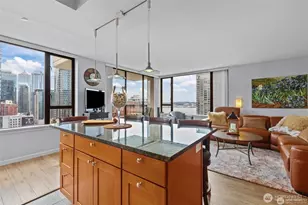 2201 3rd Ave, Seattle, WA 98121 - Photo 15