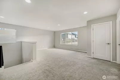 12482 SE 301st Place, Auburn, WA 98092 - Photo 11