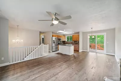 1816 225th Street SE, Bothell, WA 98021 - Photo 3