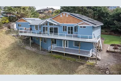 1107 Puesta Del Sol, Camano Island, WA 98282 - Photo 39