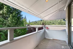 7930 SE 34th St, Mercer Island, WA 98040 - Photo 13