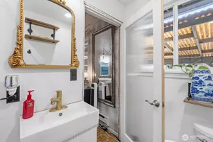 11324 Waller Rd E, Tacoma, WA 98446 - Photo 31