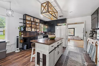 11324 Waller Road E, Tacoma, WA 98446 - Photo 19