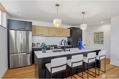 3646 Greenwood Avenue N #A, Seattle, WA 98103 - Photo 13