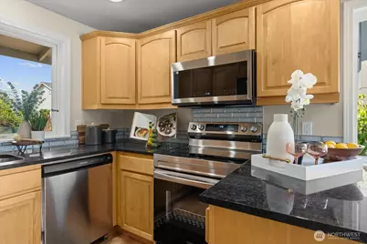 944 Maple Street, Edmonds, WA 98020 - Photo 13