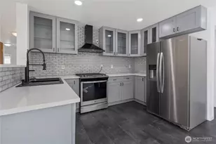 12110 135th St E, Puyallup, WA 98374 - Photo 11