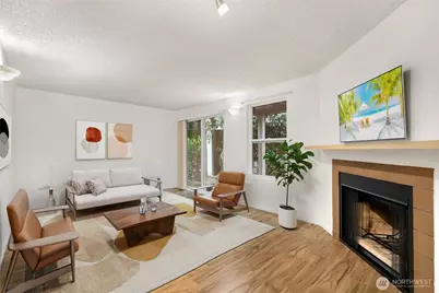 19857 25th Avenue NE #105, Shoreline, WA 98155 - Photo 3