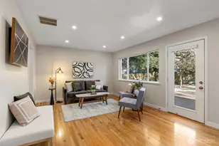 2358 NE Adler Ct, Poulsbo, WA 98370 - Photo 9