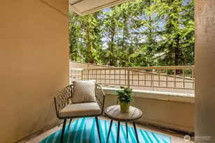 7600 SE 29th St, Mercer Island, WA 98040 - Photo 5