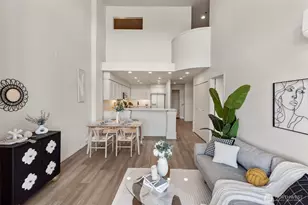 2400 8th Ave N, Seattle, WA 98109 - Photo 5