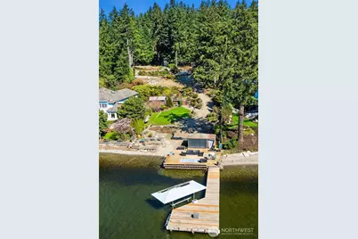 7615 NE Champagne Point Place, Kirkland, WA 98034 - Photo 3