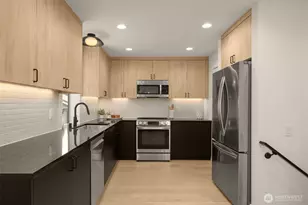 7341 B 21st Ave NE, Seattle, WA 98115 - Photo 13