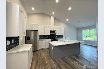 387 Sextans Avenue SW, Ocean Shores, WA 98569 - Photo 11