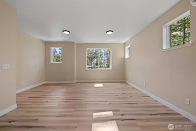 945 NW Heller Street #C1, Oak Harbor, WA 98277 - Photo 7