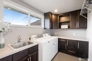 3910 Cliffside Dr, Bellingham, WA 98225 - Photo 21