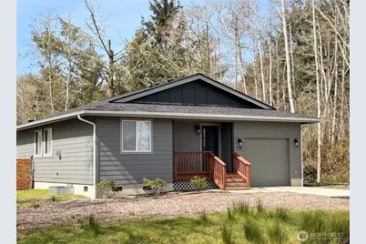 331 Olympic View NE, Ocean Shores, WA 98569 - Photo 19