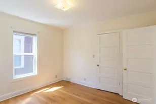 2149 5th Ave W, Seattle, WA 98119 - Photo 11