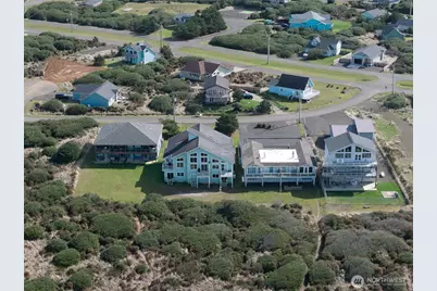 1029 S Sand Dune Avenue SW, Ocean Shores, WA 98569 - Photo 5