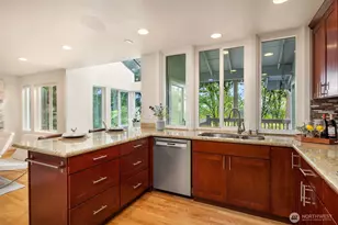 5005 136th Pl SE, Bellevue, WA 98006 - Photo 11