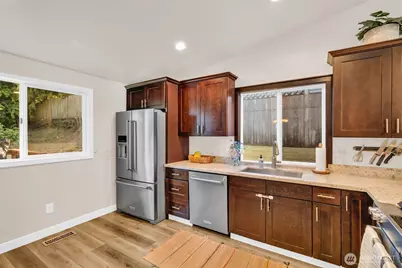 4926 120th Place SE, Everett, WA 98208 - Photo 11