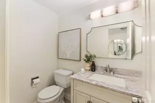 18505 NE 26th St, Redmond, WA 98052 - Photo 19
