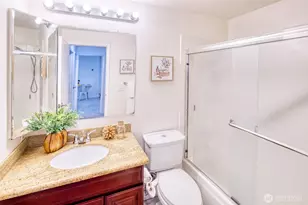 15208 NE 8th St, Bellevue, WA 98007 - Photo 17