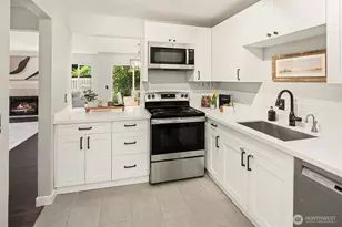 1606 103rd Pl NE, Bellevue, WA 98004 - Photo 7