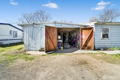 4064 Airway Drive NE, Moses Lake, WA 98837 - Photo 3