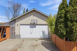 1301 Oxford Ave, Centralia, WA 98531 - Photo 21