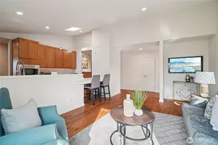 1017 N 31st St, Renton, WA 98056 - Photo 11