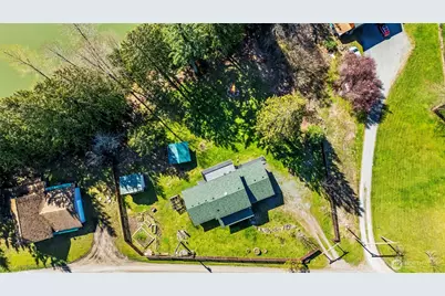 13018 532nd Street E, Eatonville, WA 98328 - Photo 5