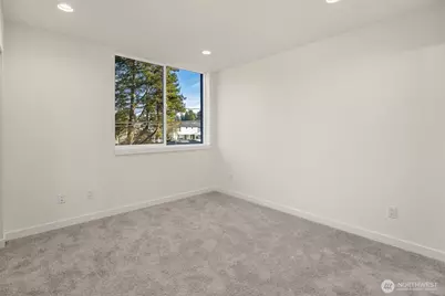 18017 2nd Avenue NE #B, Seattle, WA 98155 - Photo 13