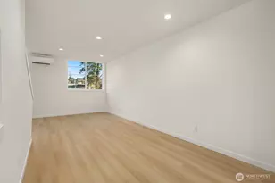 18017 2nd Ave NE, Seattle, WA 98155 - Photo 5