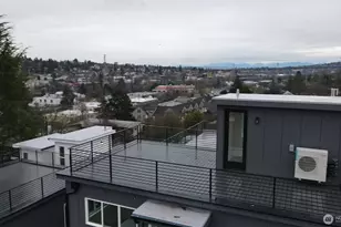 631 W Emerson St, Seattle, WA 98119 - Photo 3