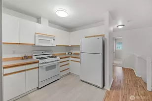 5708 136th St SE, Everett, WA 98208 - Photo 9