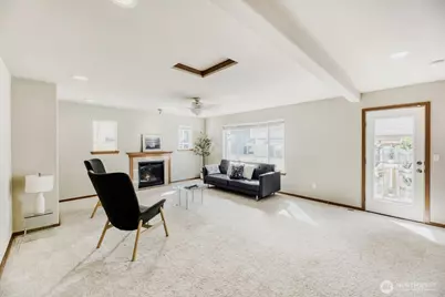 1112 134th Street SW, Everett, WA 98204 - Photo 3