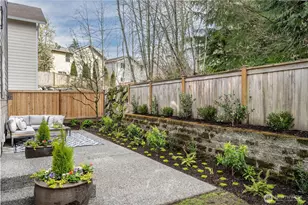 12313 NE 203rd St, Bothell, WA 98011 - Photo 31