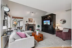 11019 SE 222nd St, Kent, WA 98031 - Photo 13