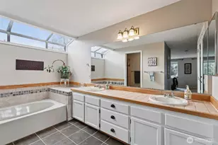 11019 SE 222nd St, Kent, WA 98031 - Photo 27