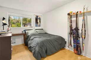 220 SW Clark St, Issaquah, WA 98027 - Photo 17