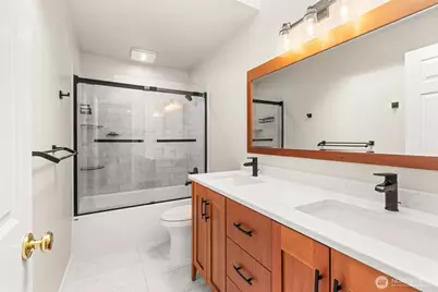 16904 237th Place NE, Woodinville, WA 98077 - Photo 35