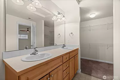 10700 SE 260th Street #A103, Kent, WA 98030 - Photo 15