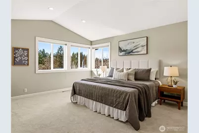 23919 SE 8th Place, Sammamish, WA 98075 - Photo 19