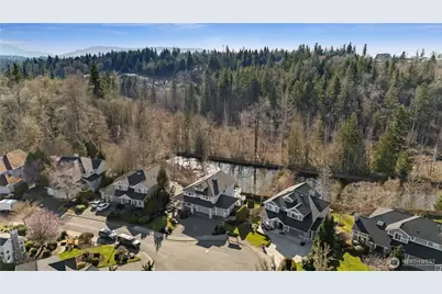 23919 SE 8th Place, Sammamish, WA 98075 - Photo 39