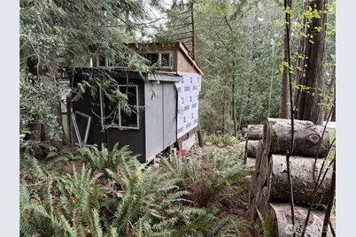 7670 Holiday Boulevard, Anacortes, WA 98221 - Photo 3