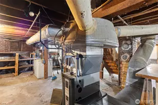 2422 E Louisa St, Seattle, WA 98112 - Photo 17